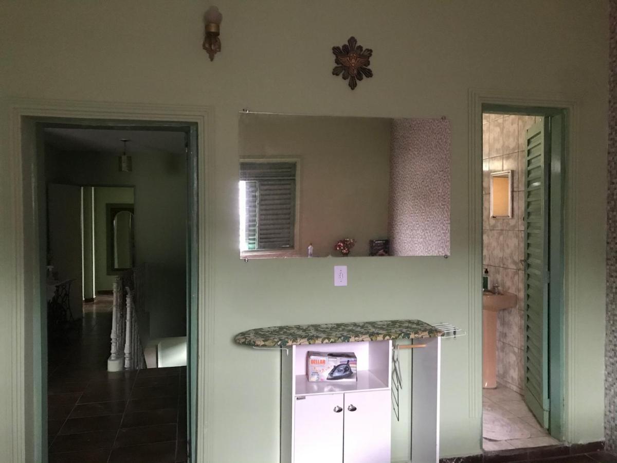 Hospedagem Casa Da Waldir, Quarto Suite 01 Goiás Exteriör bild