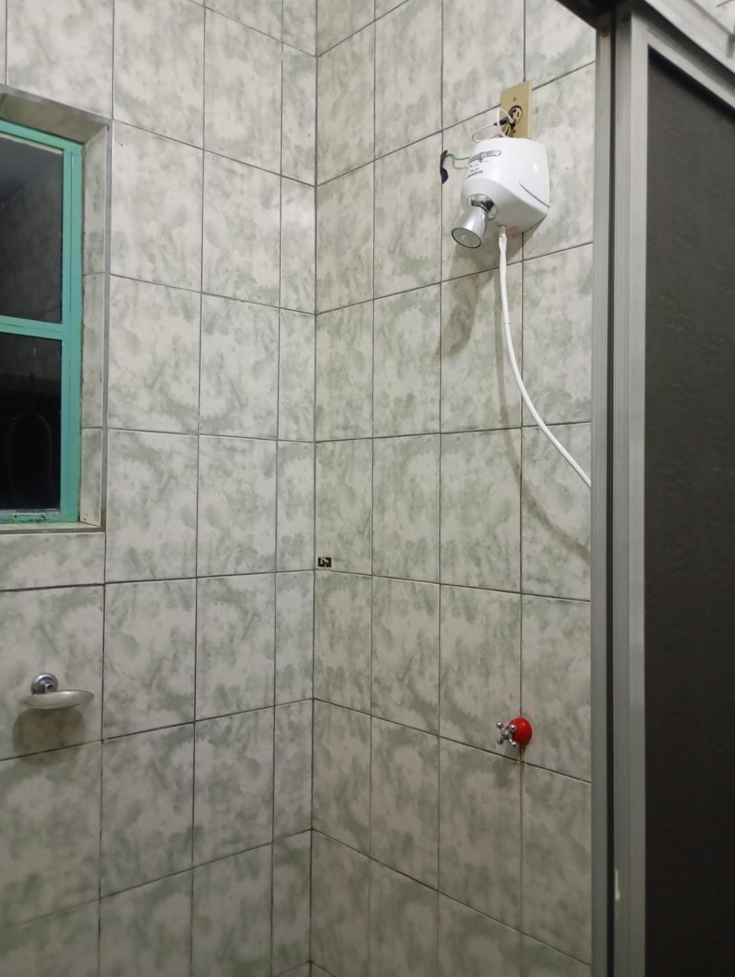 Hospedagem Casa Da Waldir, Quarto Suite 01 Goiás Exteriör bild