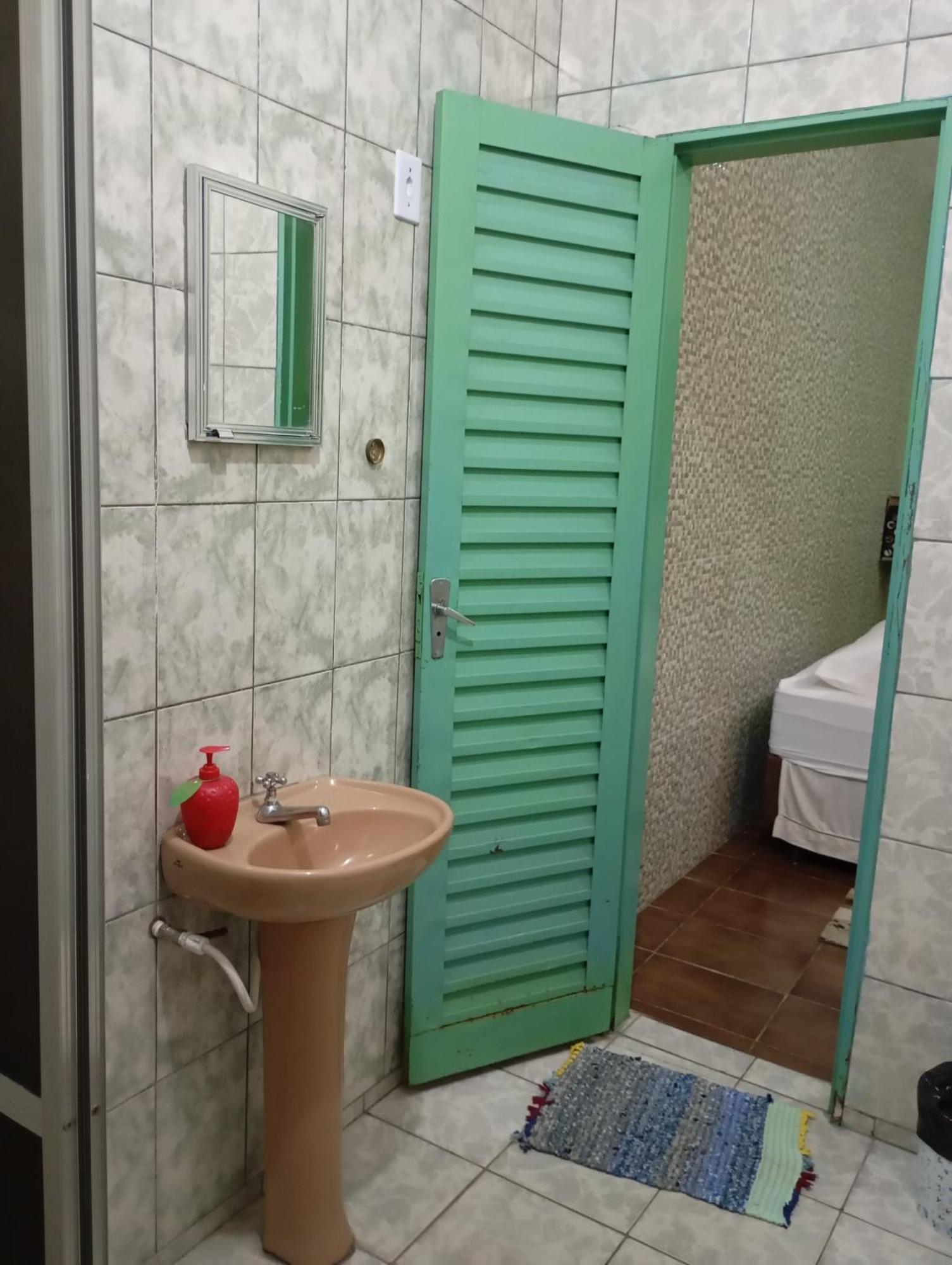Hospedagem Casa Da Waldir, Quarto Suite 01 Goiás Exteriör bild